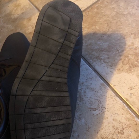 Men’s shoes - Picture 4 of 4